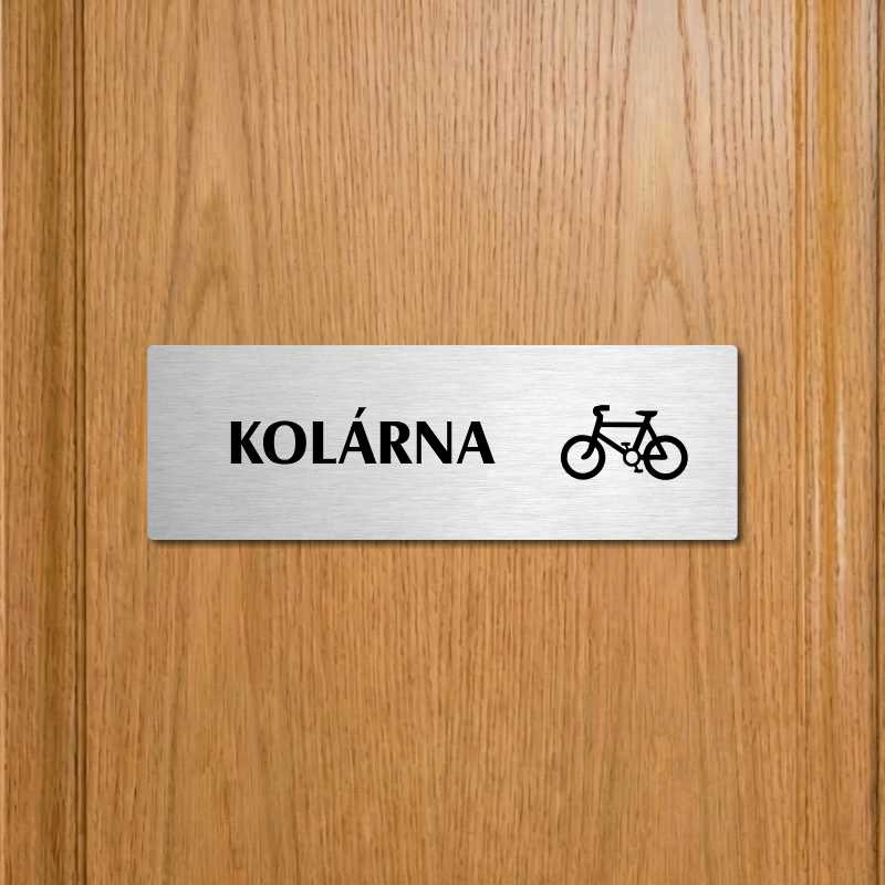 Kolárna, 200x66mm, zlatá popiska s ozdobou uprostřed